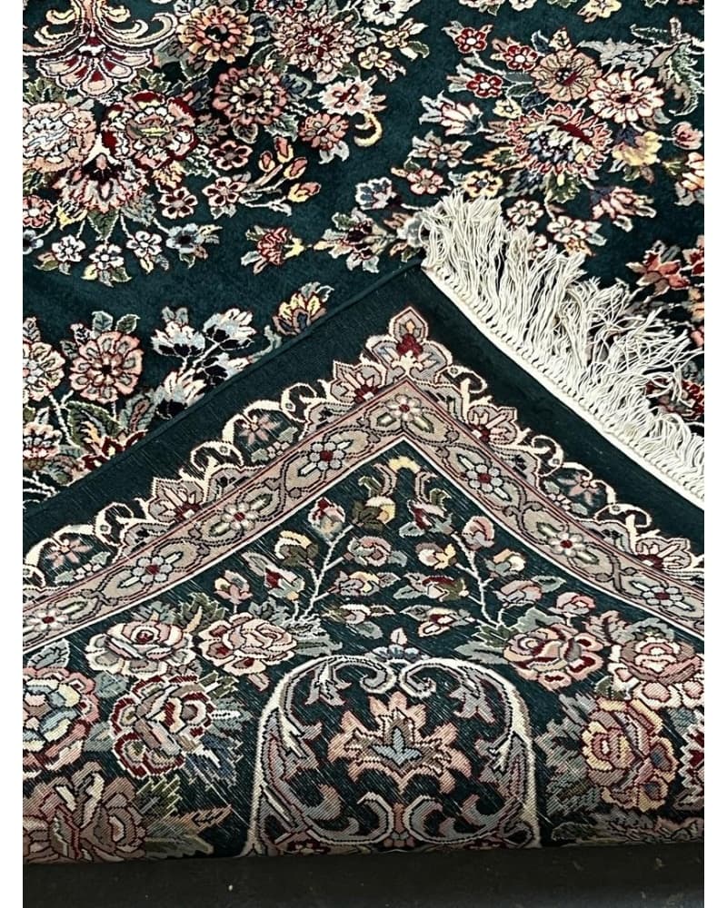 Persian Wool view 4
