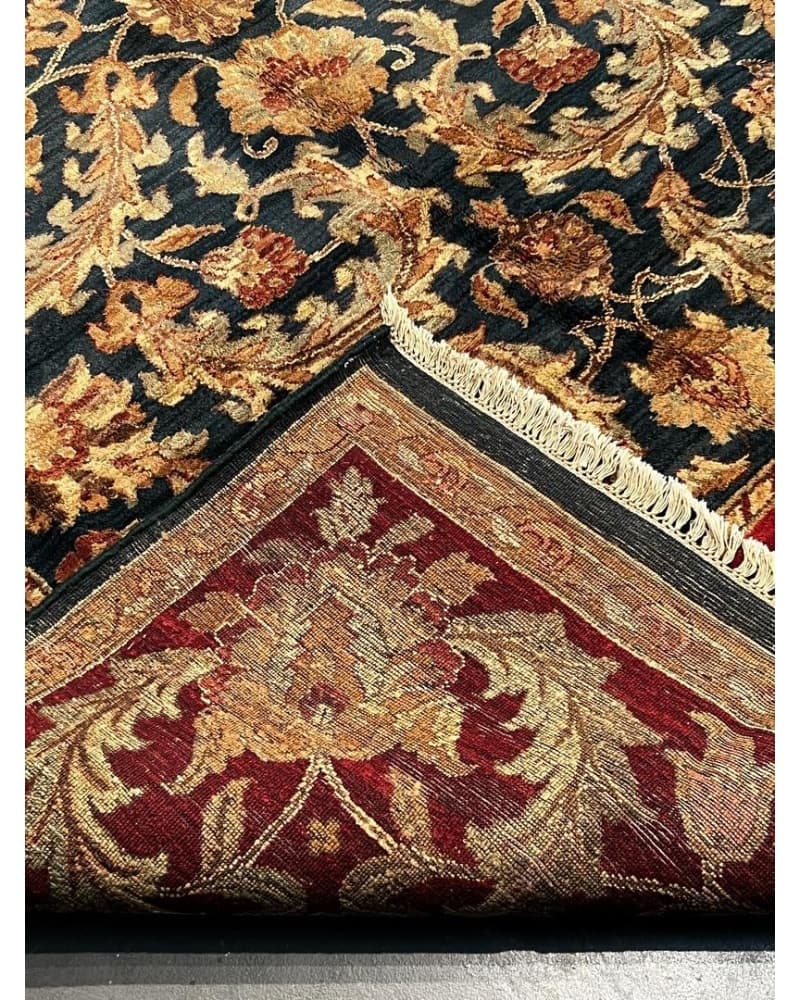 Persian Wool view 4