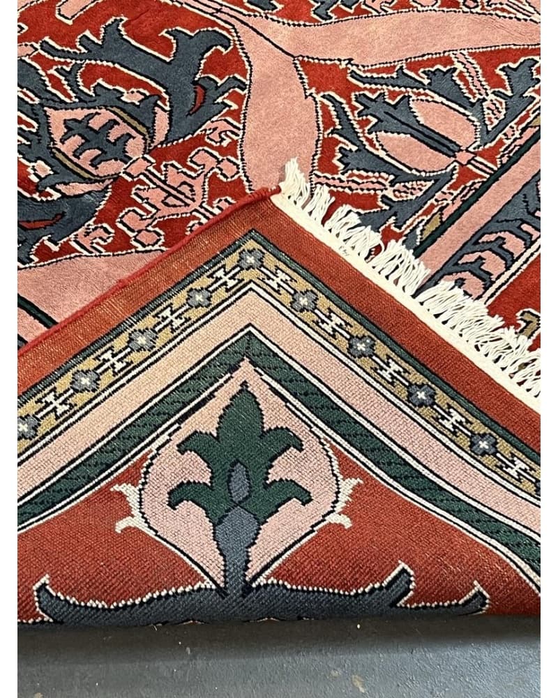 Persian Wool view 4