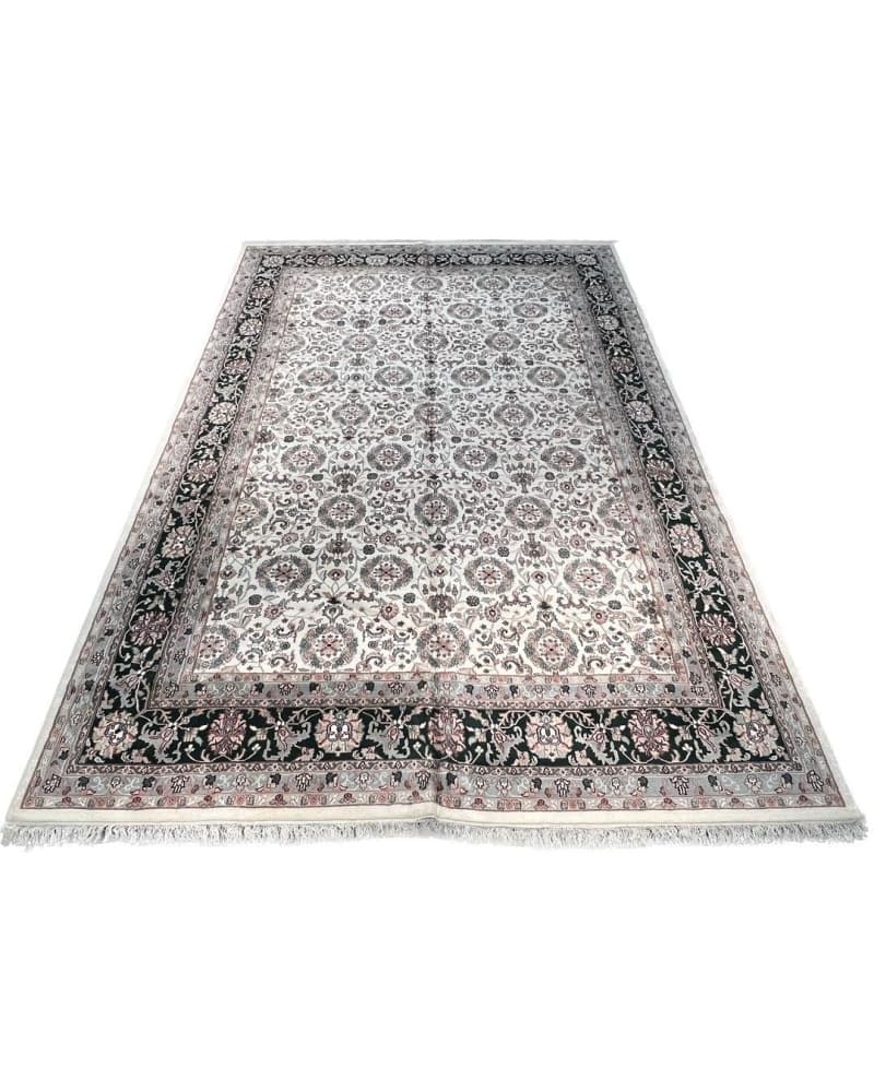 Kashan Wool view 2