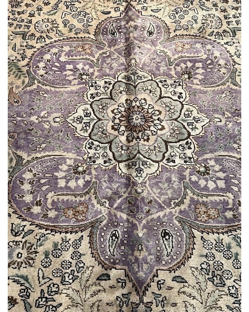 Tabriz Wool view 3