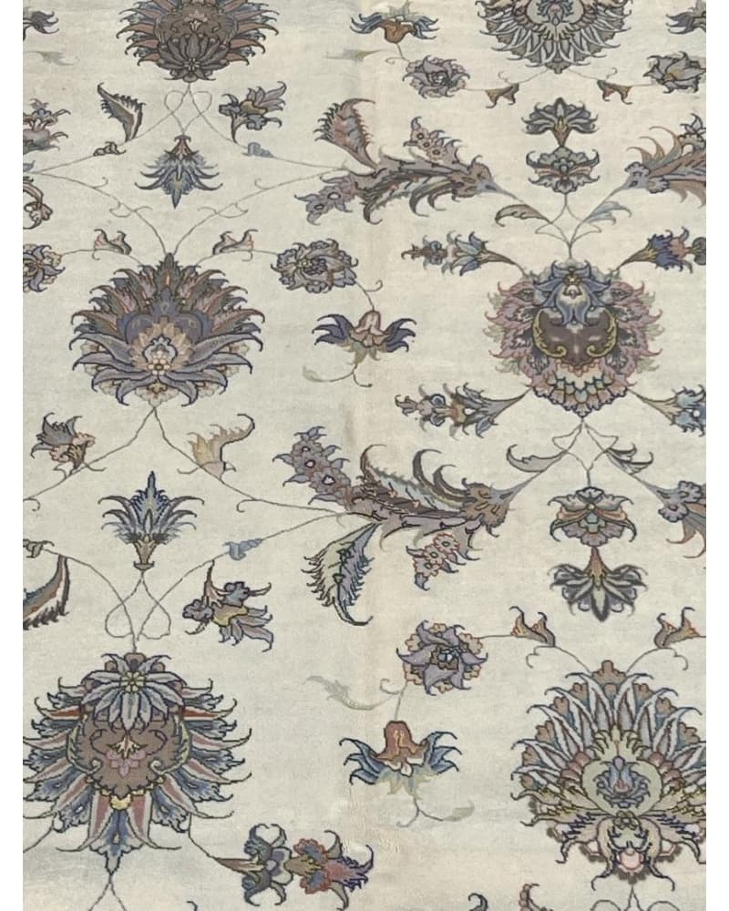 Tabriz Wool & Silk view 3