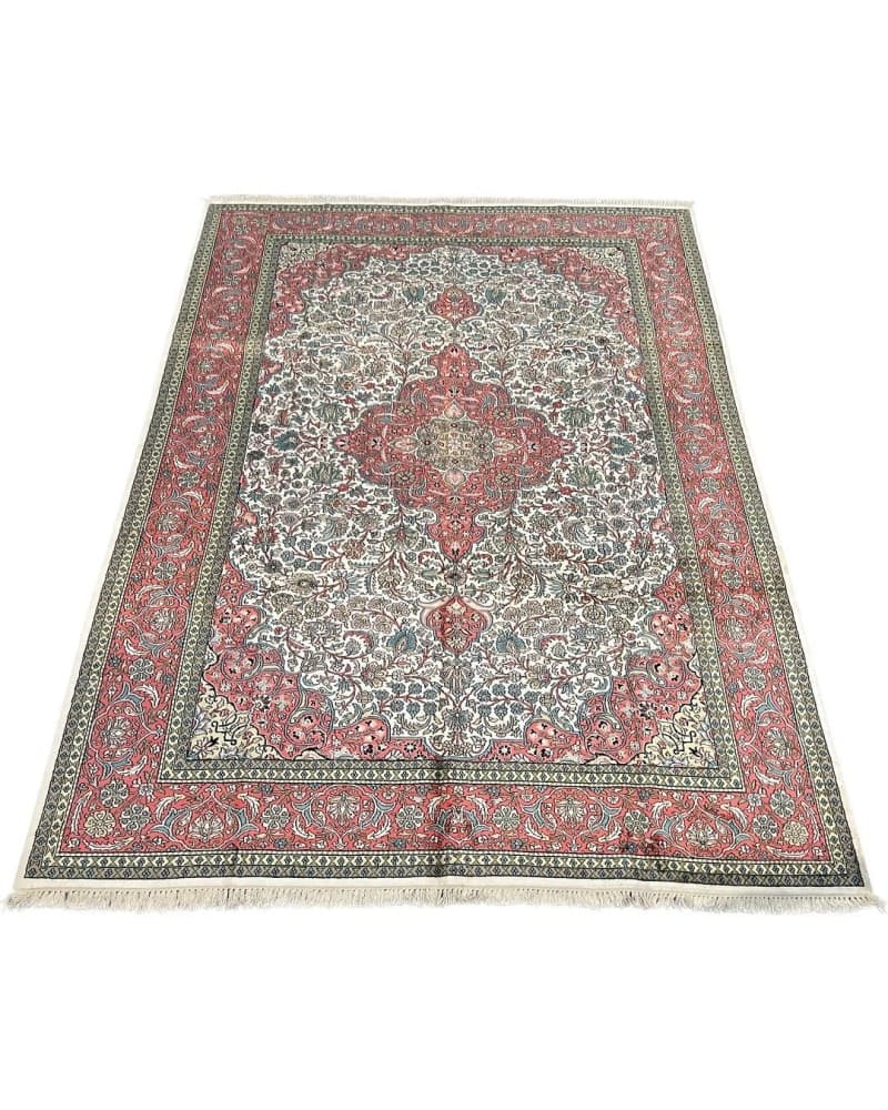 Kashan Kashmiri