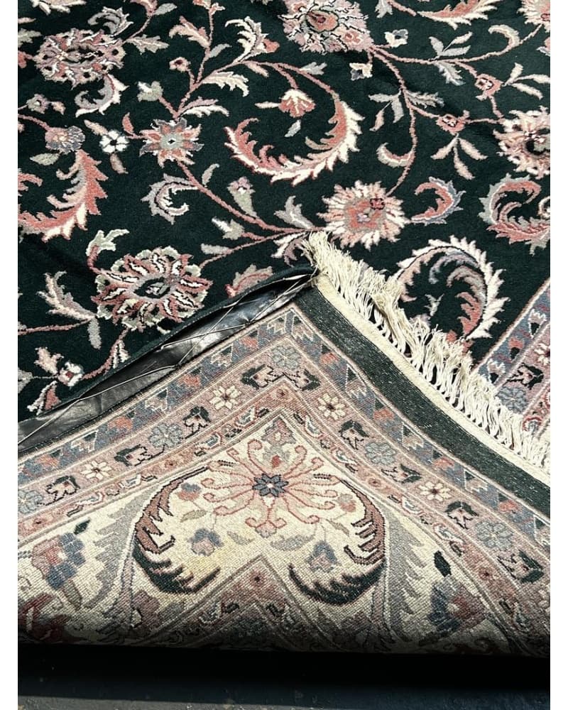 Kashan Wool view 4