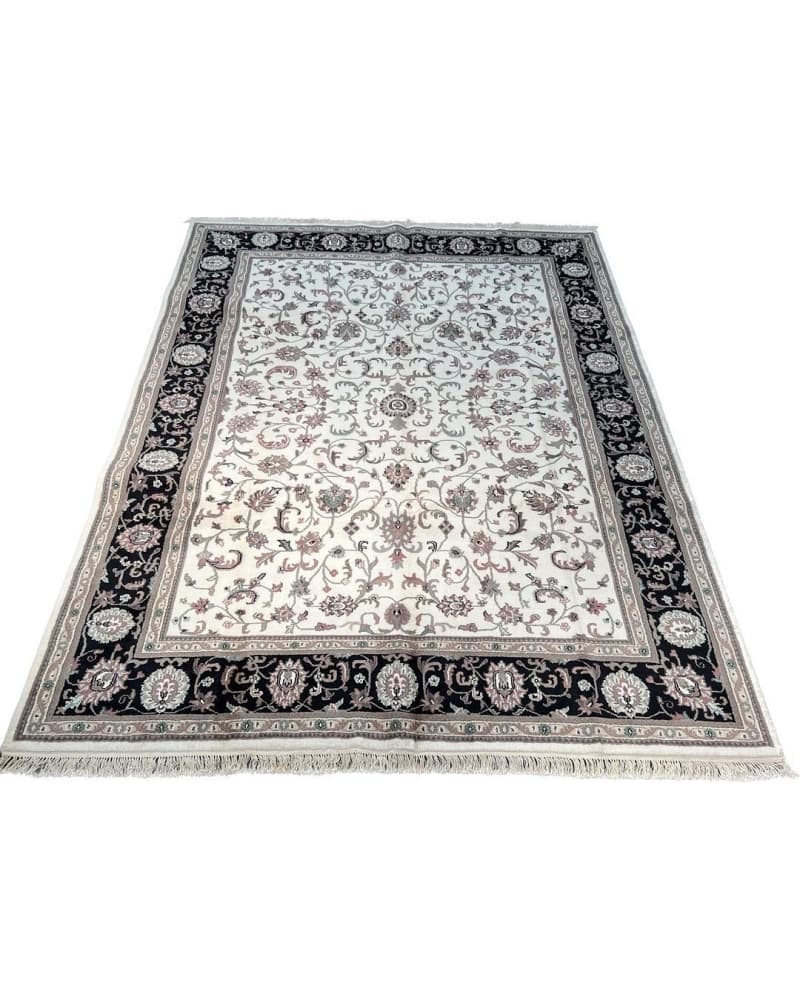 Kashan Wool view 2