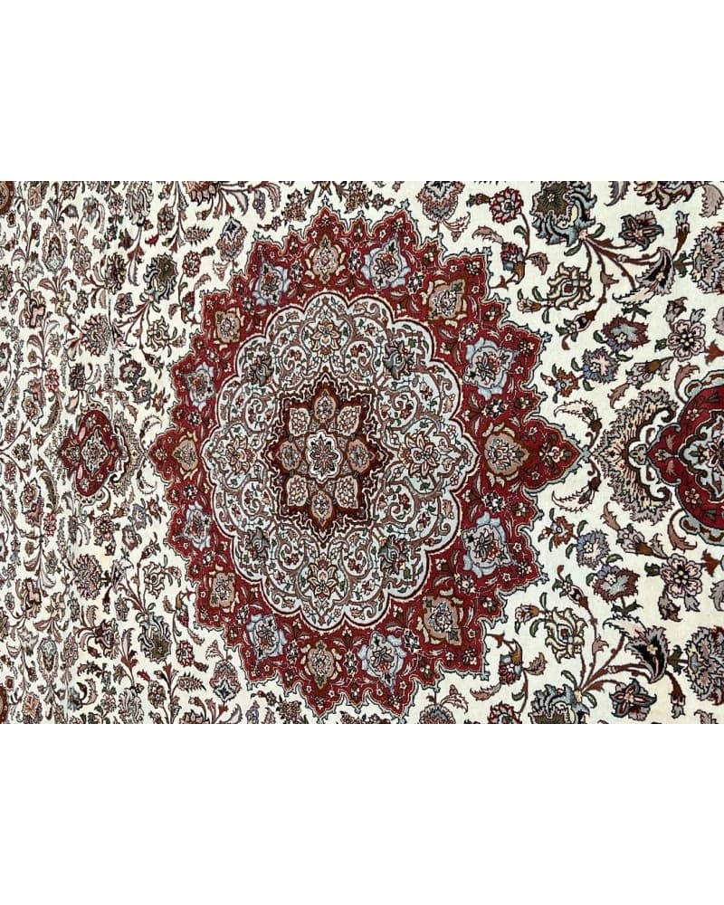 Tabriz Wool & Silk view 3